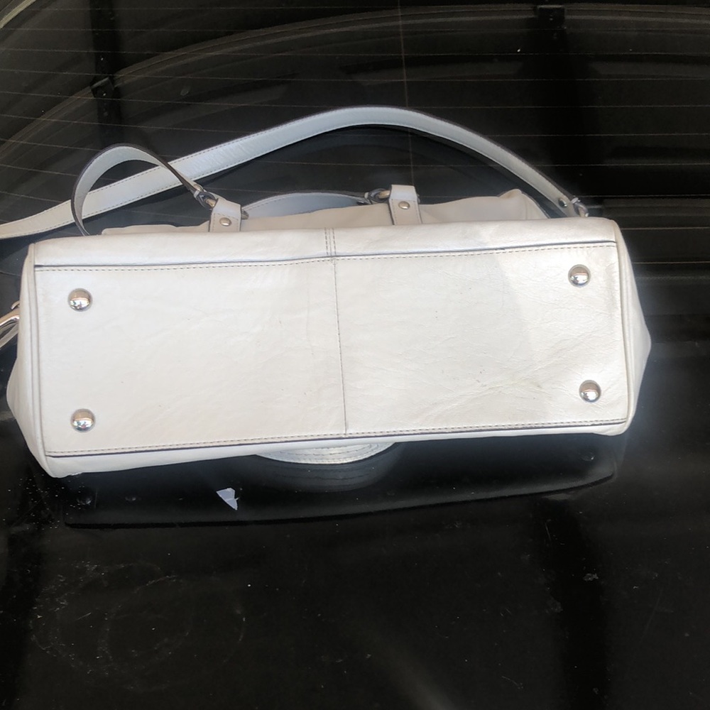Coach purse - Picture 3 of 6